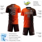 Maglia da calcio personalizzata con stampa a sublimazione con gradiente marrone-arancio-bianco Maglia da calcio personalizzata con stampa a sublimazione con gradiente marrone-arancio-bianco