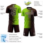 Maglia da calcio personalizzata con stampa a sublimazione, sfumatura verde neon marrone-bianco Maglia da calcio personalizzata con stampa a sublimazione, sfumatura verde neon marrone-bianco